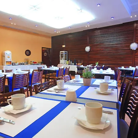 Restaurant L'hirondelle Hotel Duinkerke