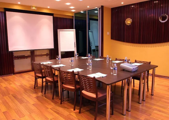 Restaurant L'hirondelle Hotel 2*