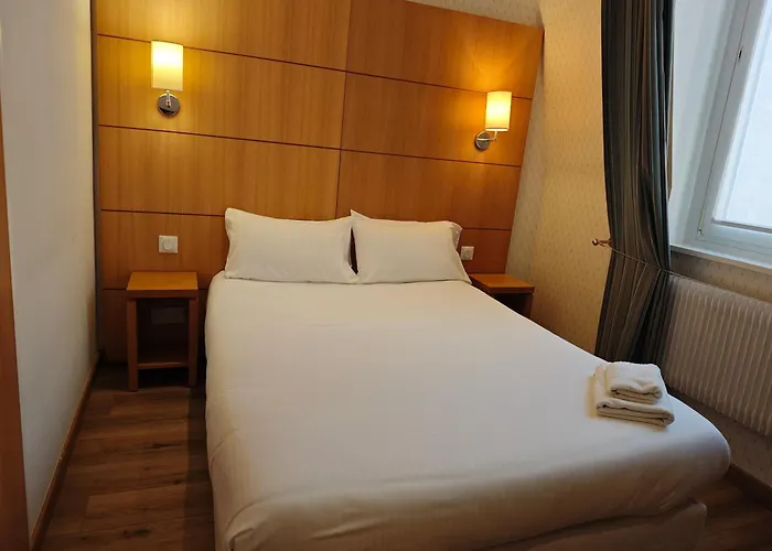 Restaurant L'hirondelle Hotel 2*